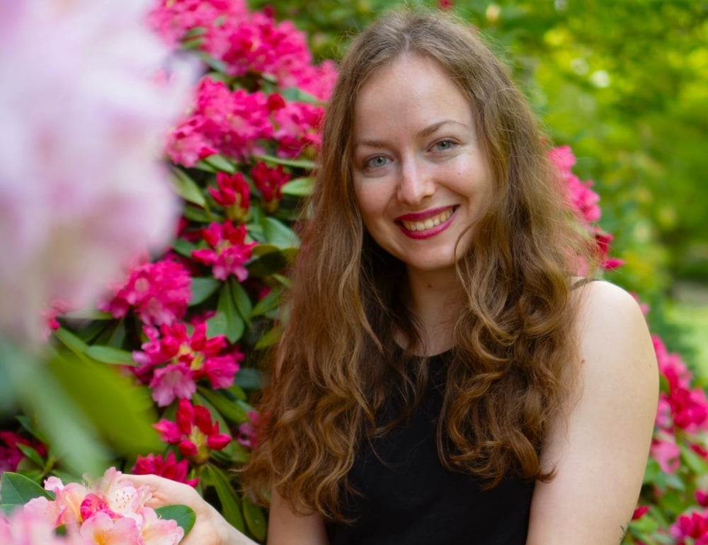 Julia Zieschang, Autorin